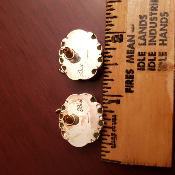 Punkin post earings - Picture 4 of 7